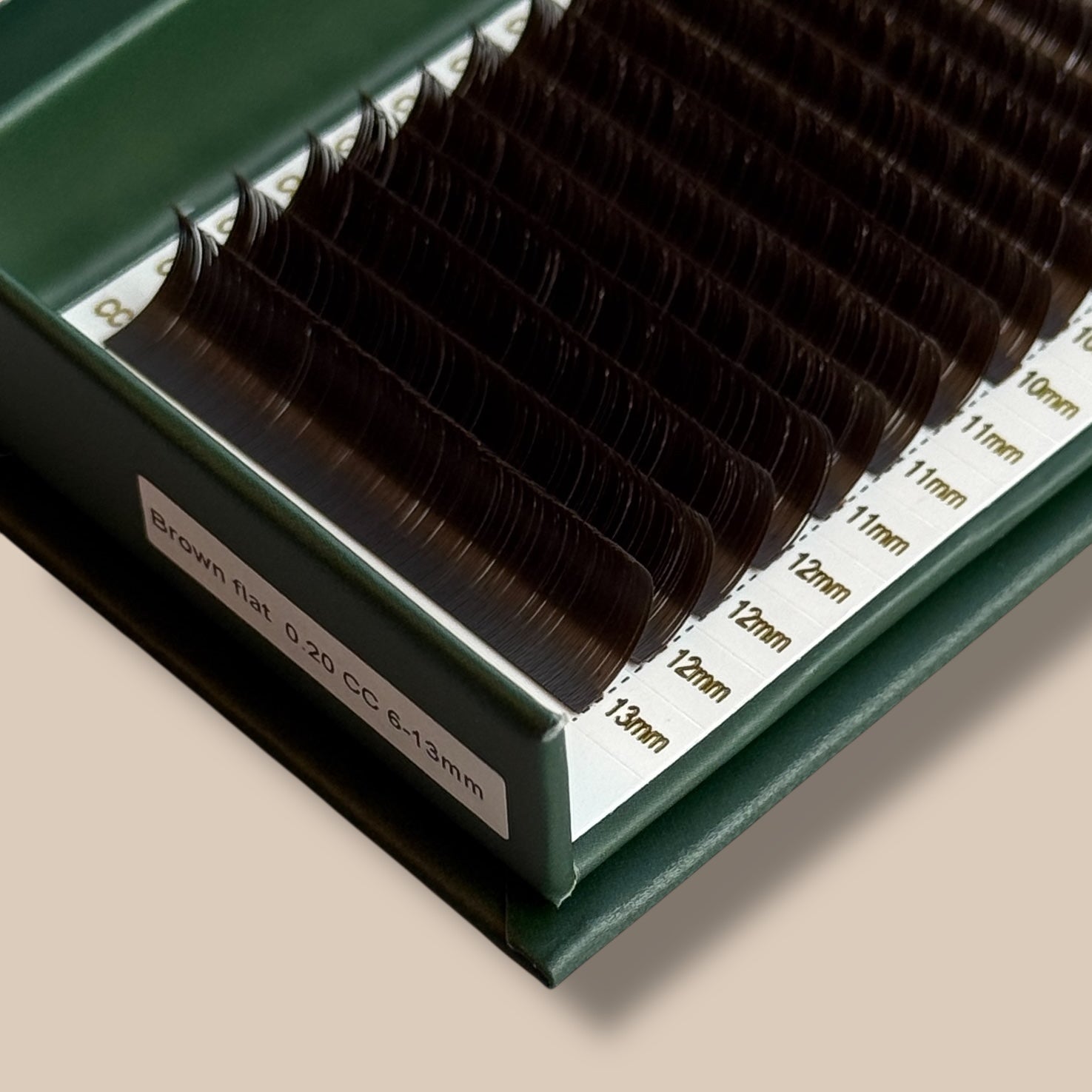 Sortbrune Flat Lashes 0,20 Mix